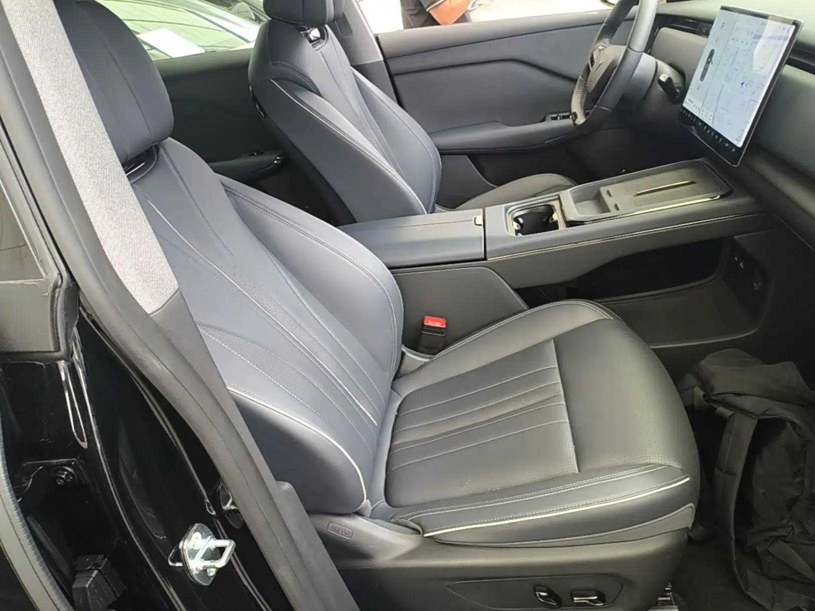 VOYAH COURAGE 2024 Long-Range Smart Edition — миниатюра 19