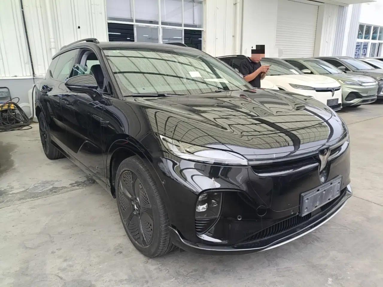VOYAH COURAGE 2024 Long-Range Smart Edition — миниатюра 3