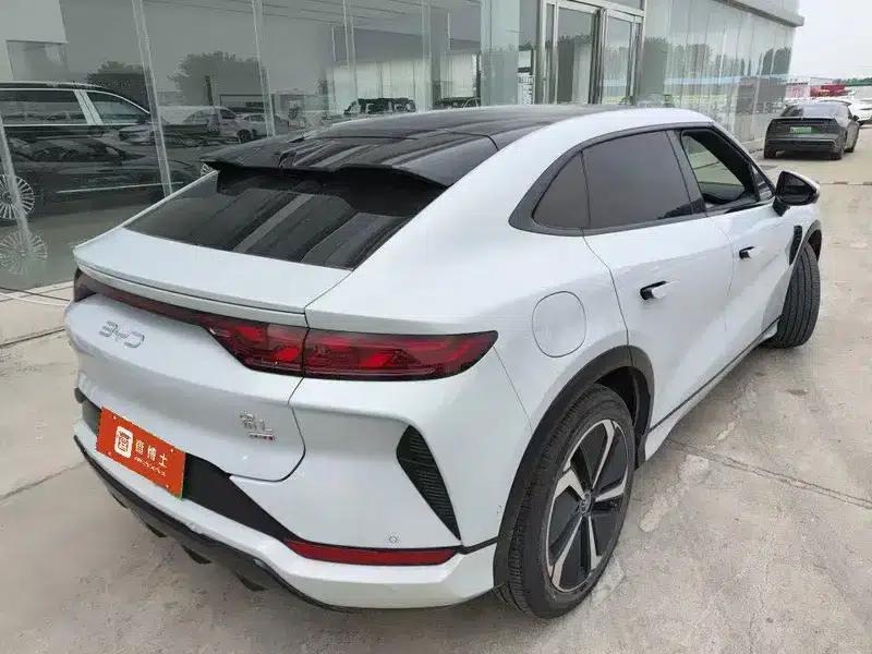 Song L EV 2025 Model 662KM Superior Intelligent Driving Edition — миниатюра 4