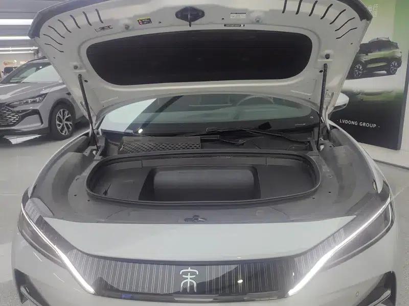 Song L EV 2024 Model 602km AWD Excellence Edition — миниатюра 4