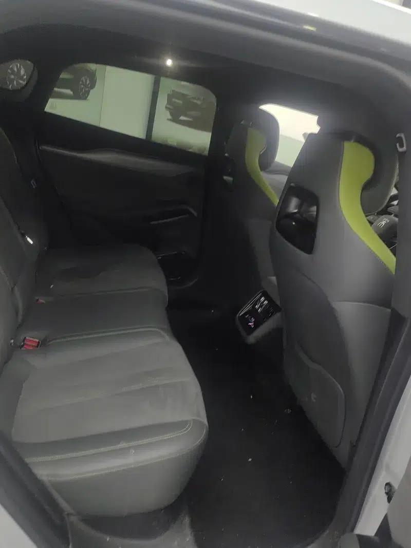 Song L EV 2024 Model 602km AWD Excellence Edition — миниатюра 9