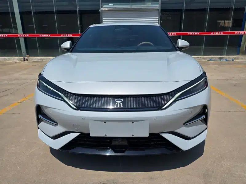 Song L EV 2024 Model 662km Excellent Edition — миниатюра 2