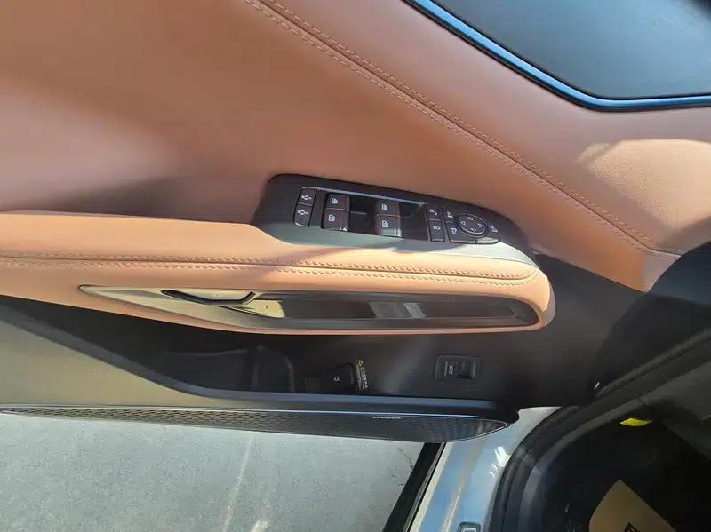 Song L EV 2024 Model 662km Excellent Edition — миниатюра 13