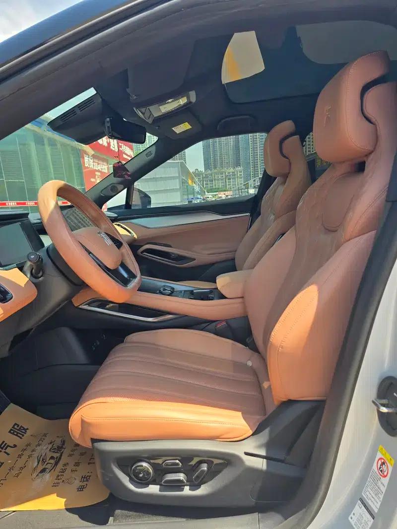 Song L EV 2024 Model 662km Excellent Edition — миниатюра 10