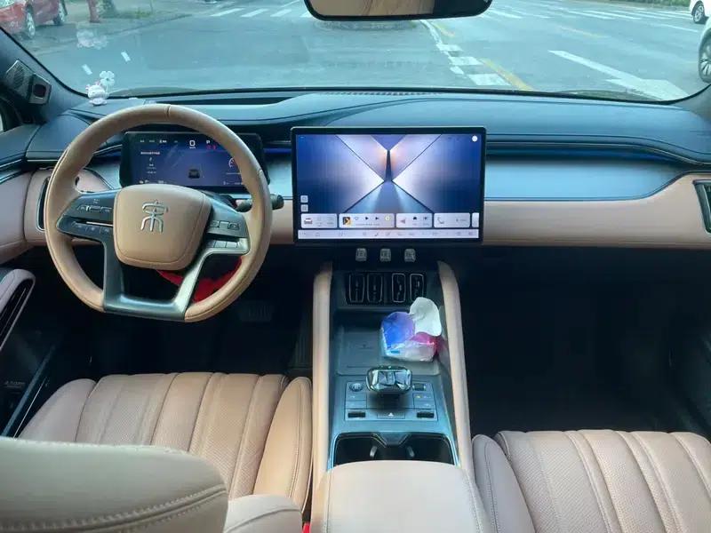 Song L EV 2024 Model 662km Excellent Edition — миниатюра 10