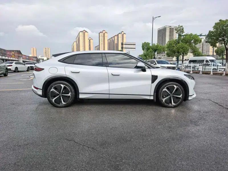 Song L EV 2024 Model 662km Excellent Edition — миниатюра 8