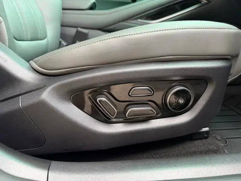 Song L EV 2024 550km Excellent Edition — миниатюра 32