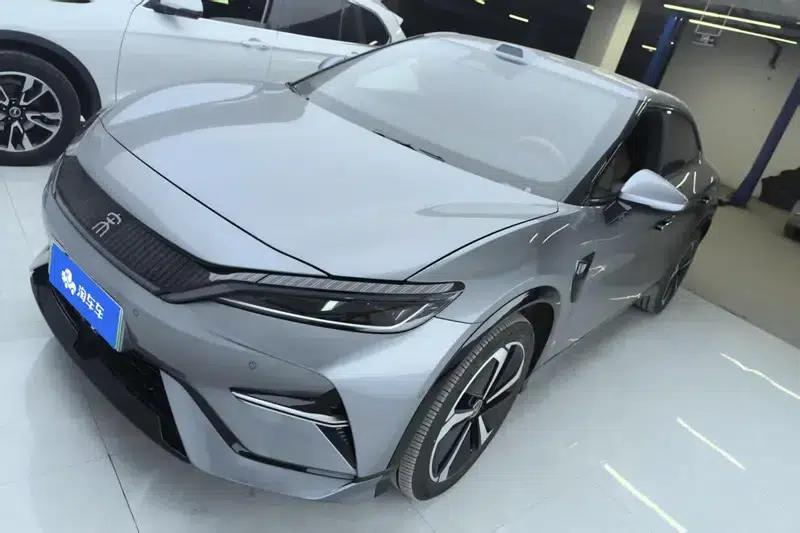 Song L EV 2025 Smart Driving Edition 662KM LiDAR Excellent Model — миниатюра 1