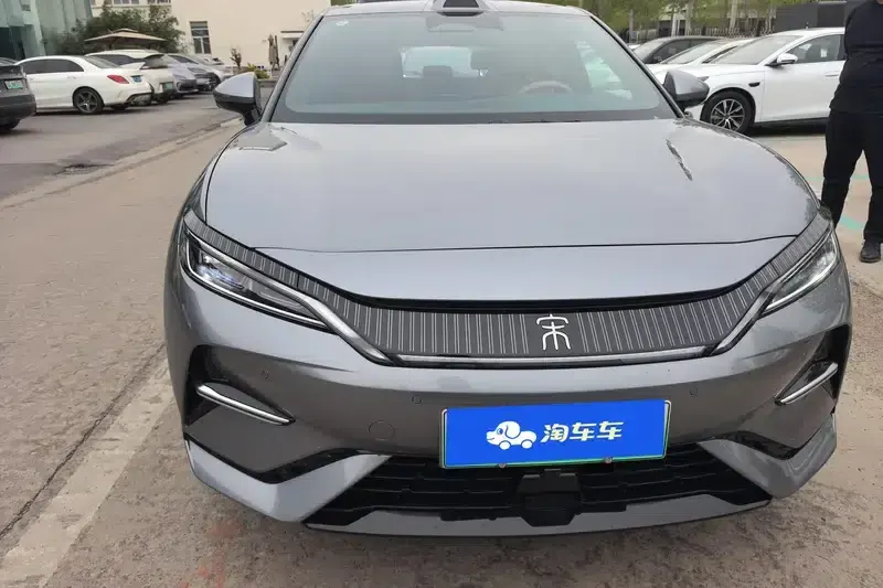 Song L EV 2025 Smart Driving Edition 662KM LiDAR Excellent Model — миниатюра 2