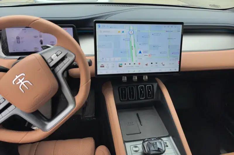 Song L EV 2025 Smart Driving Edition 662KM LiDAR Excellent Model — миниатюра 15