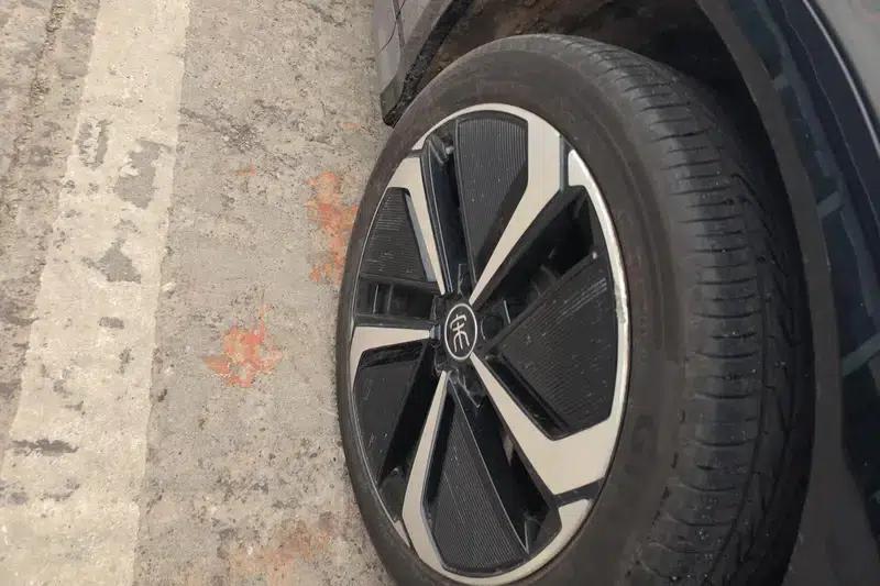 Song L EV 2025 Smart Driving Edition 662KM LiDAR Excellent Model — миниатюра 6