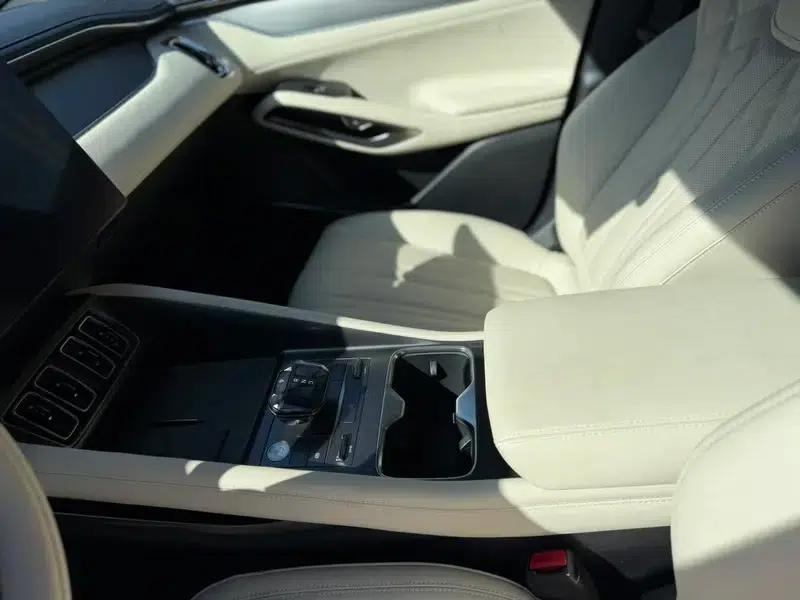 Song L EV 2024 550km Super Edition — миниатюра 17