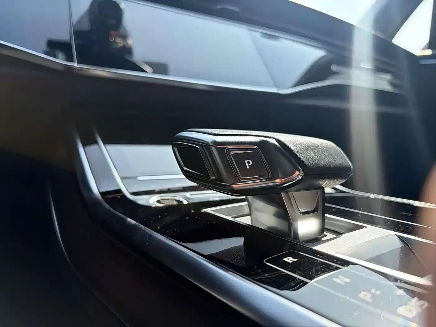 Audi Q7 2024 55 TFSI quattro S line Sport — миниатюра 6