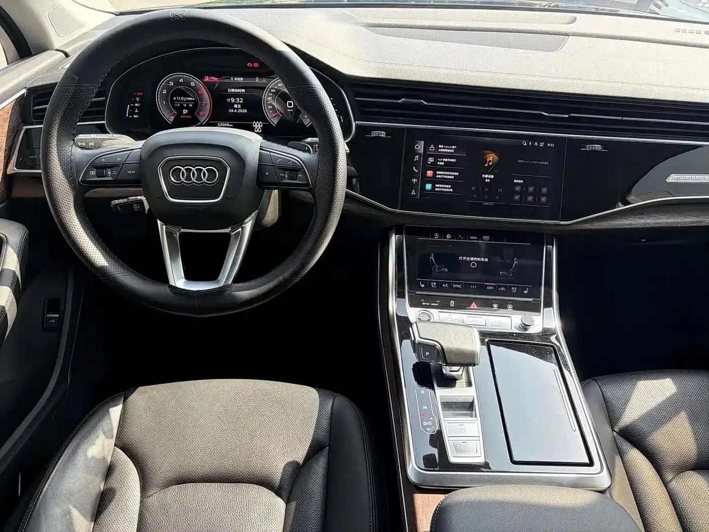 Audi Q7 2024 55 TFSI quattro S line Sport — миниатюра 8