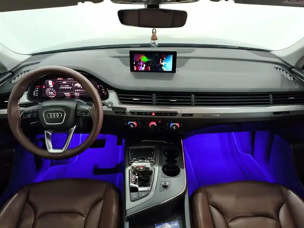 Audi Q7 2018 40 TFSI Comfort — миниатюра 12