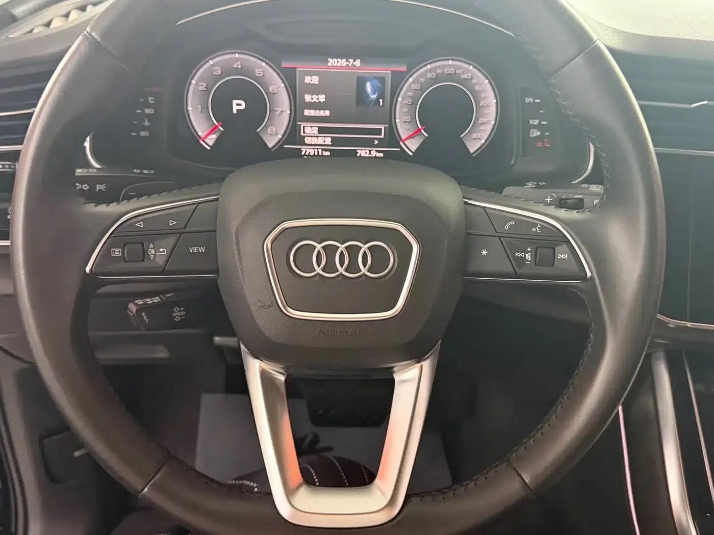 Audi Q7 2020 55 TFSI quattro Black Knight Edition — миниатюра 10