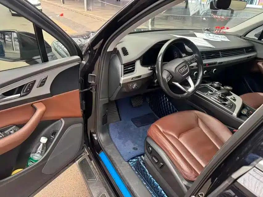 Audi Q7 2019 55 TFSI Technology Edition — миниатюра 4