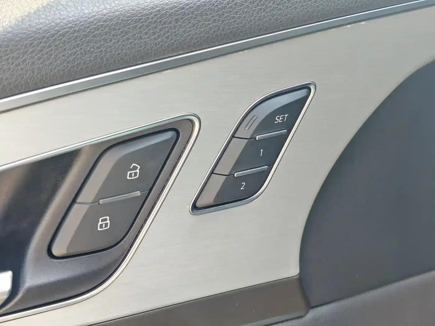 Audi Q7 2016 40 TFSI S line Sport — миниатюра 12