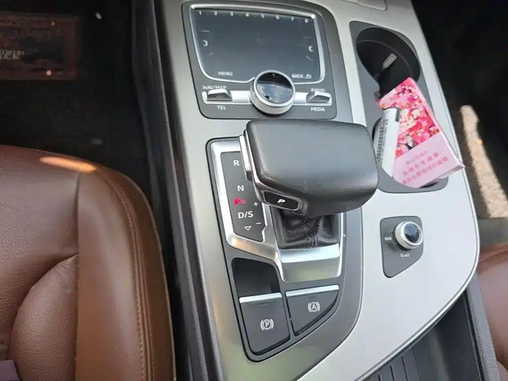 Audi Q7 2018 45 TFSI Technology Edition — миниатюра 21