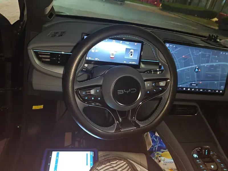 Seal 06GT 2025 Model 505 2WD Wave Plus Edition — миниатюра 11