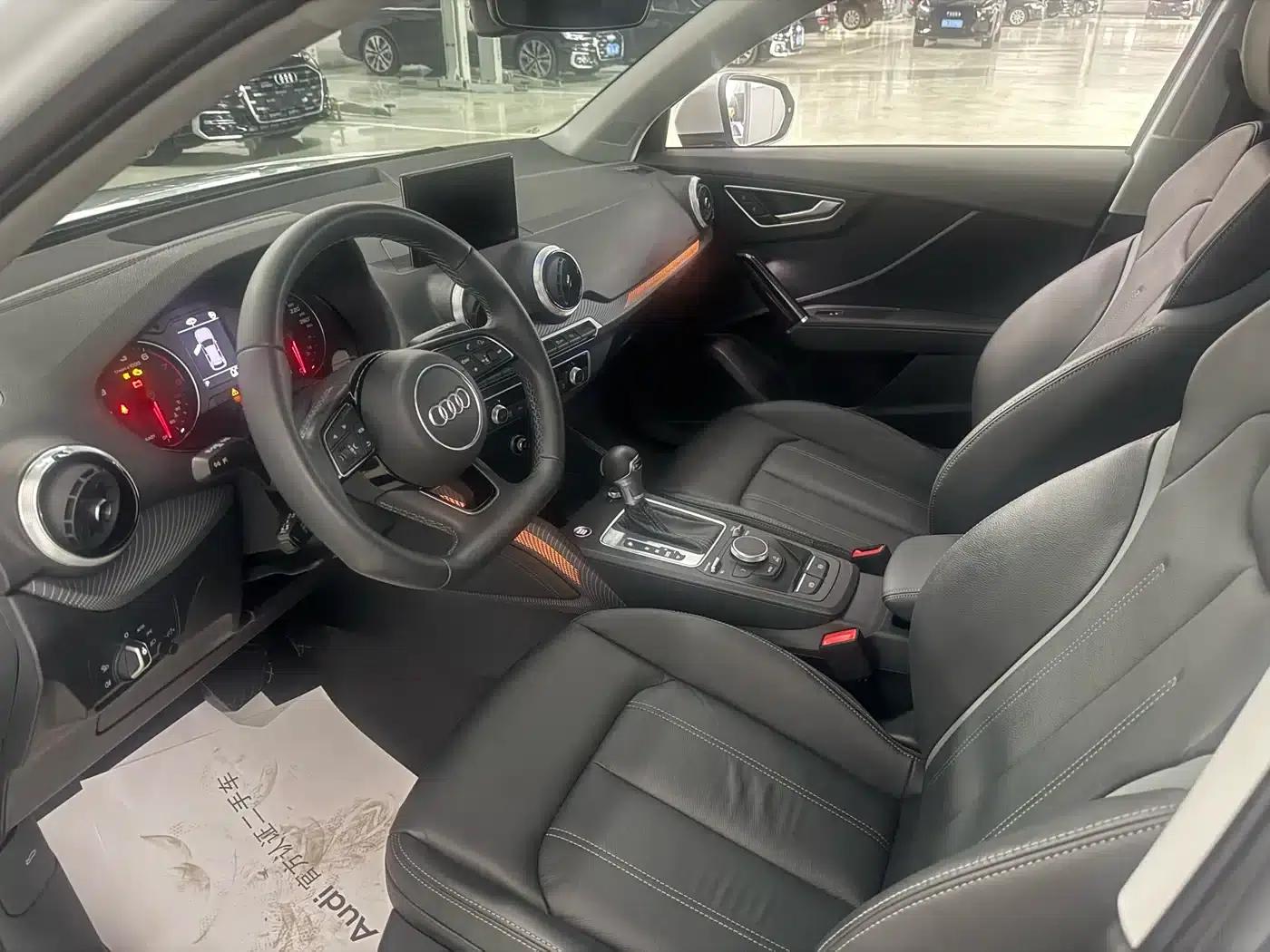 Audi Q2L 2025 35TFSI Fashion Dynamic Edition — миниатюра 6
