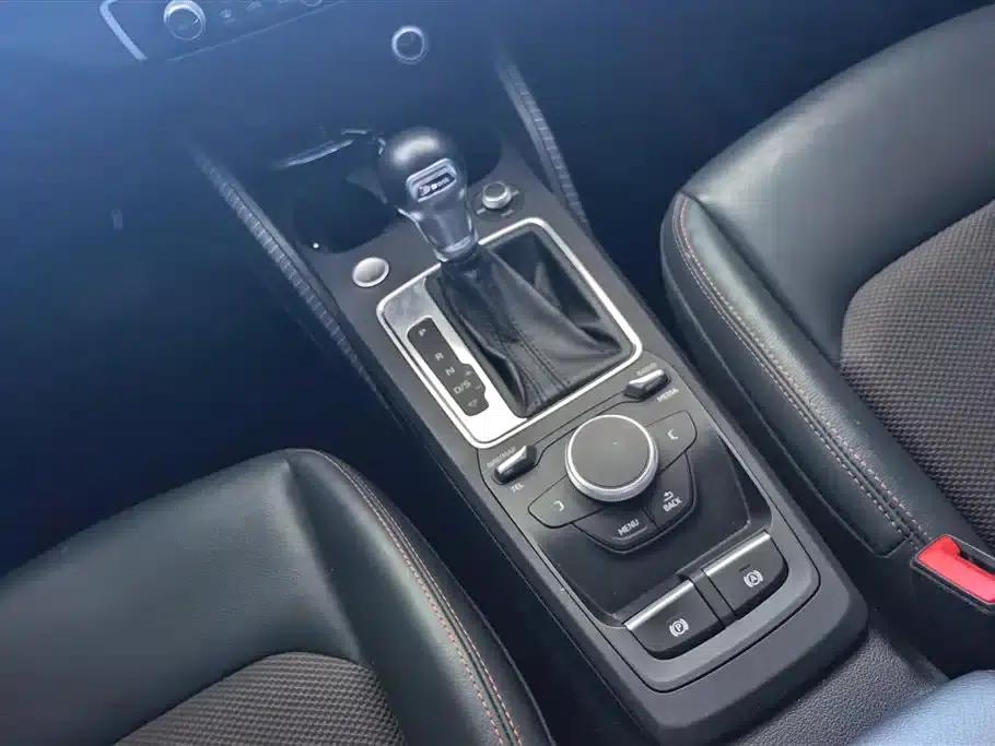 Audi Q2L 2021 35 TFSI Fashion Elegance — миниатюра 16