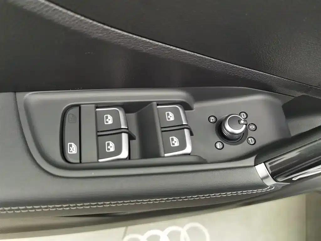 Audi Q2L 2023 35TFSI Fashion Dynamic Edition — миниатюра 9