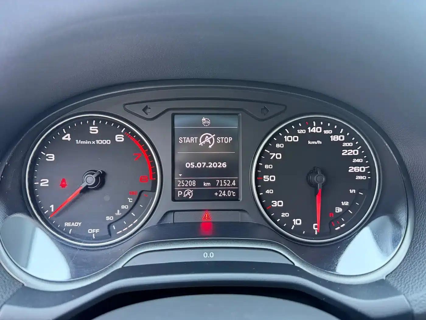 Audi Q2L 2022 35 TFSI Fashion Dynamic Edition — миниатюра 10
