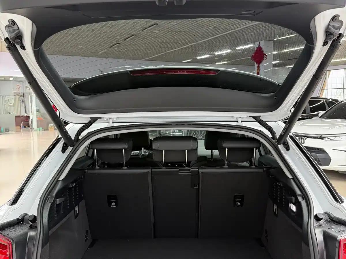 Audi Q2L 2022 35 TFSI Fashion Dynamic Edition — миниатюра 19