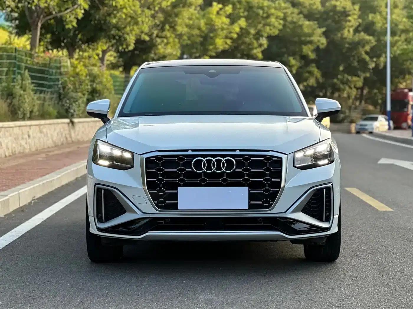 Audi Q2L 2022 35 TFSI Fashion Dynamic Edition — миниатюра 2