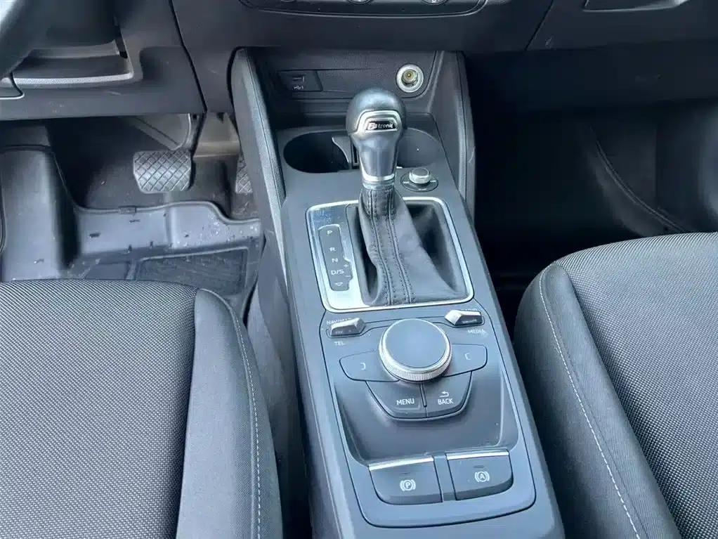 Audi Q2L 2020 35 TFSI Progressive Dynamic Edition — миниатюра 6
