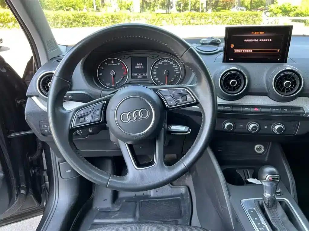 Audi Q2L 2020 35 TFSI Progressive Dynamic Edition — миниатюра 9