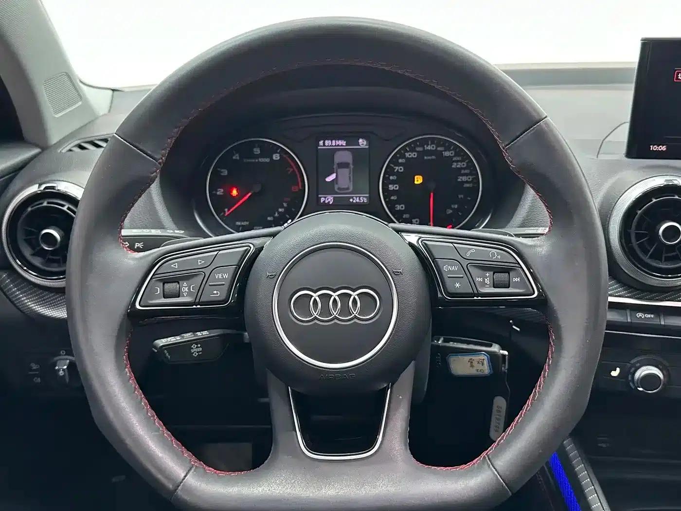 Audi Q2L 2022 35 TFSI Progressive Dynamic Edition — миниатюра 12