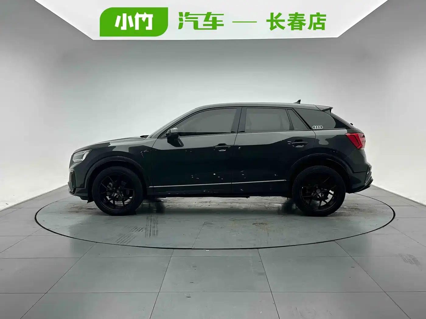 Audi Q2L 2022 35 TFSI Fashion Dynamic Edition — миниатюра 3