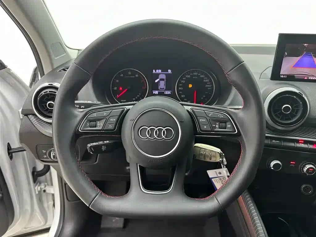 Audi Q2L 2022 35 TFSI Progressive Dynamic Edition — миниатюра 19