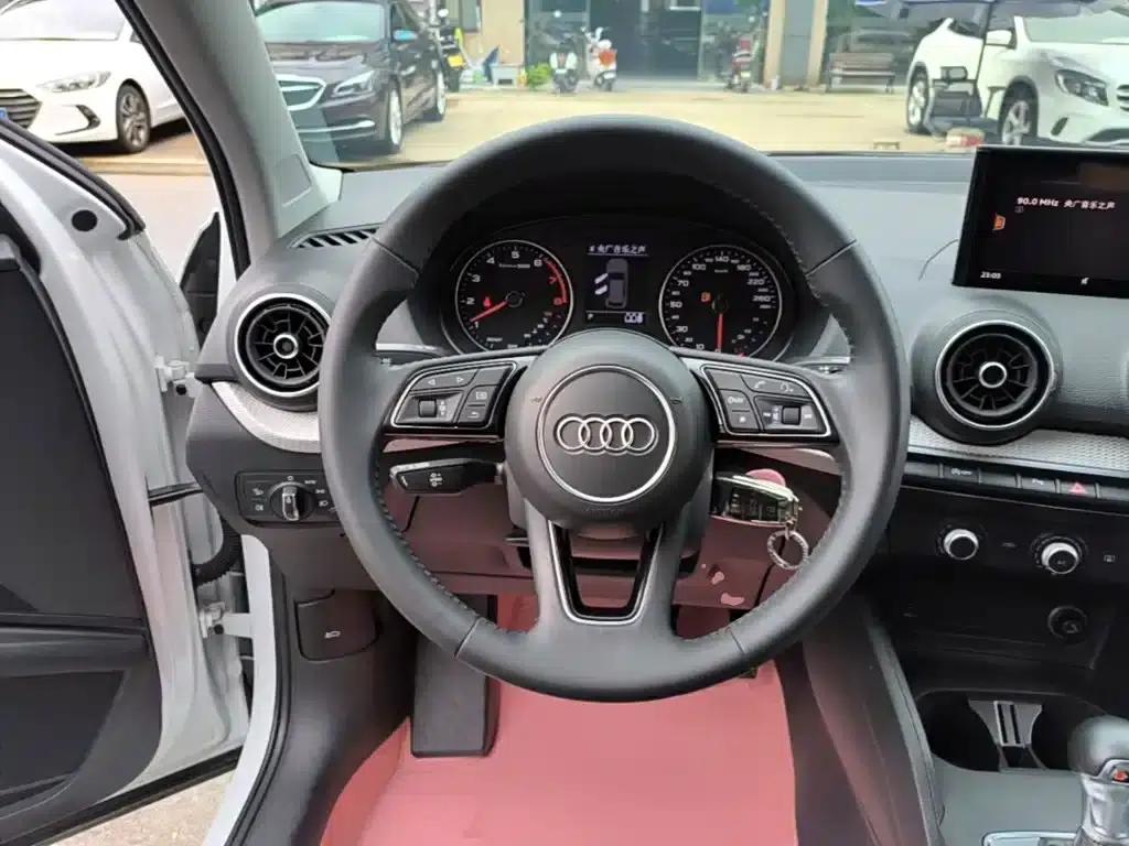 Audi Q2L 2020 35 TFSI Progressive Dynamic Edition — миниатюра 11