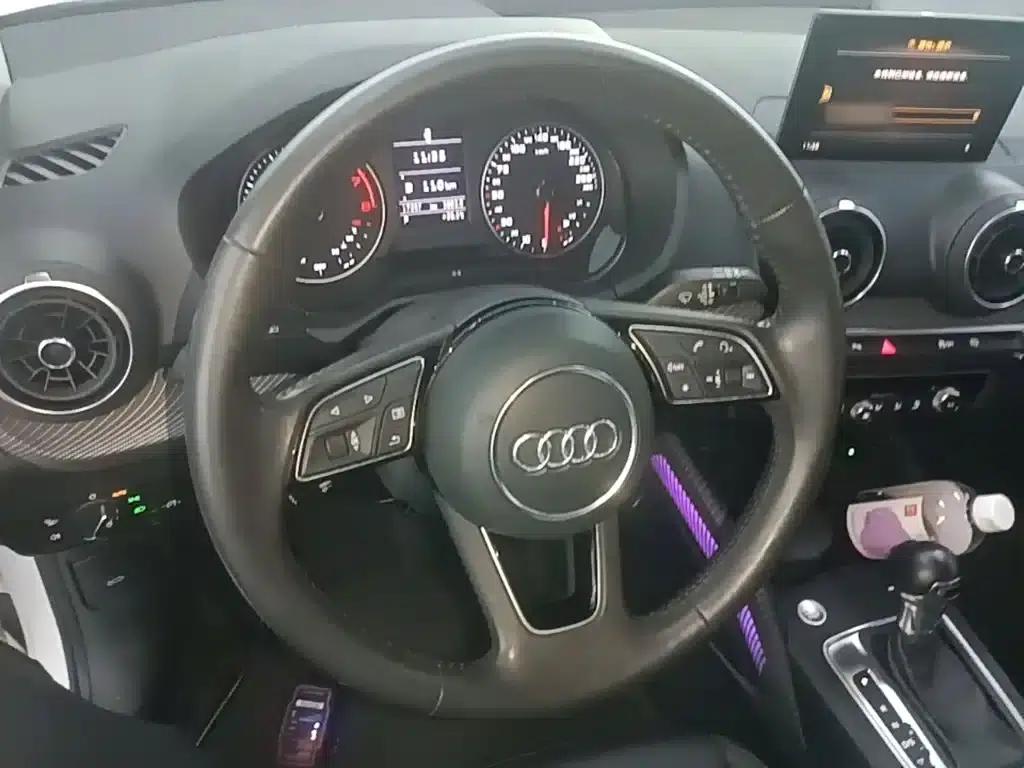 Audi Q2L 2020 35 TFSI Fashion Elegance — миниатюра 11