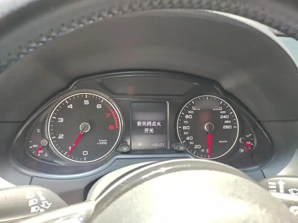 Audi Q5 2015 40 TFSI Technology Edition — миниатюра 4