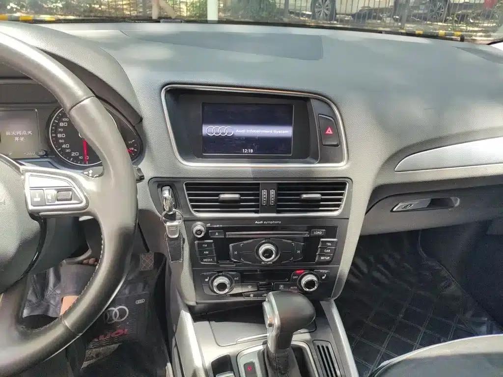 Audi Q5 2015 40 TFSI Technology Edition — миниатюра 6