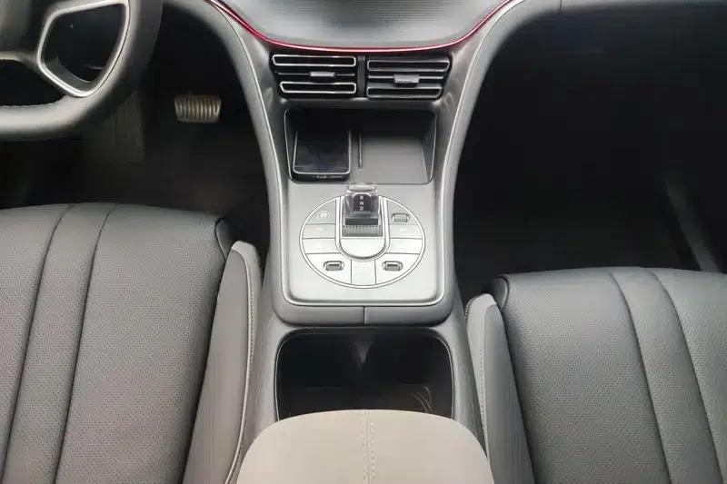 Hiace 05DM 2025 Intelligent Driving Edition DM-i 115KM Flagship Model — миниатюра 14