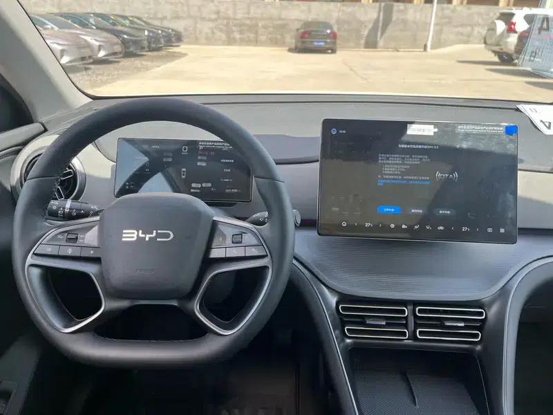 Hiace 05DM 2025 Intelligent Driving Edition DM-i 75KM Premium — миниатюра 12