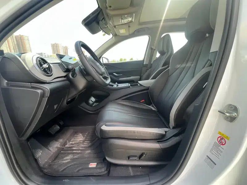 Hiace 05DM 2025 Intelligent Driving Edition DM-i 75KM Premium — миниатюра 13