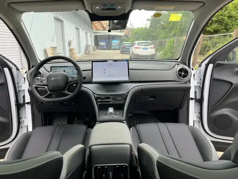 Hiace 05DM 2025 Intelligent Driving Edition DM-i 115KM Flagship Model — миниатюра 9