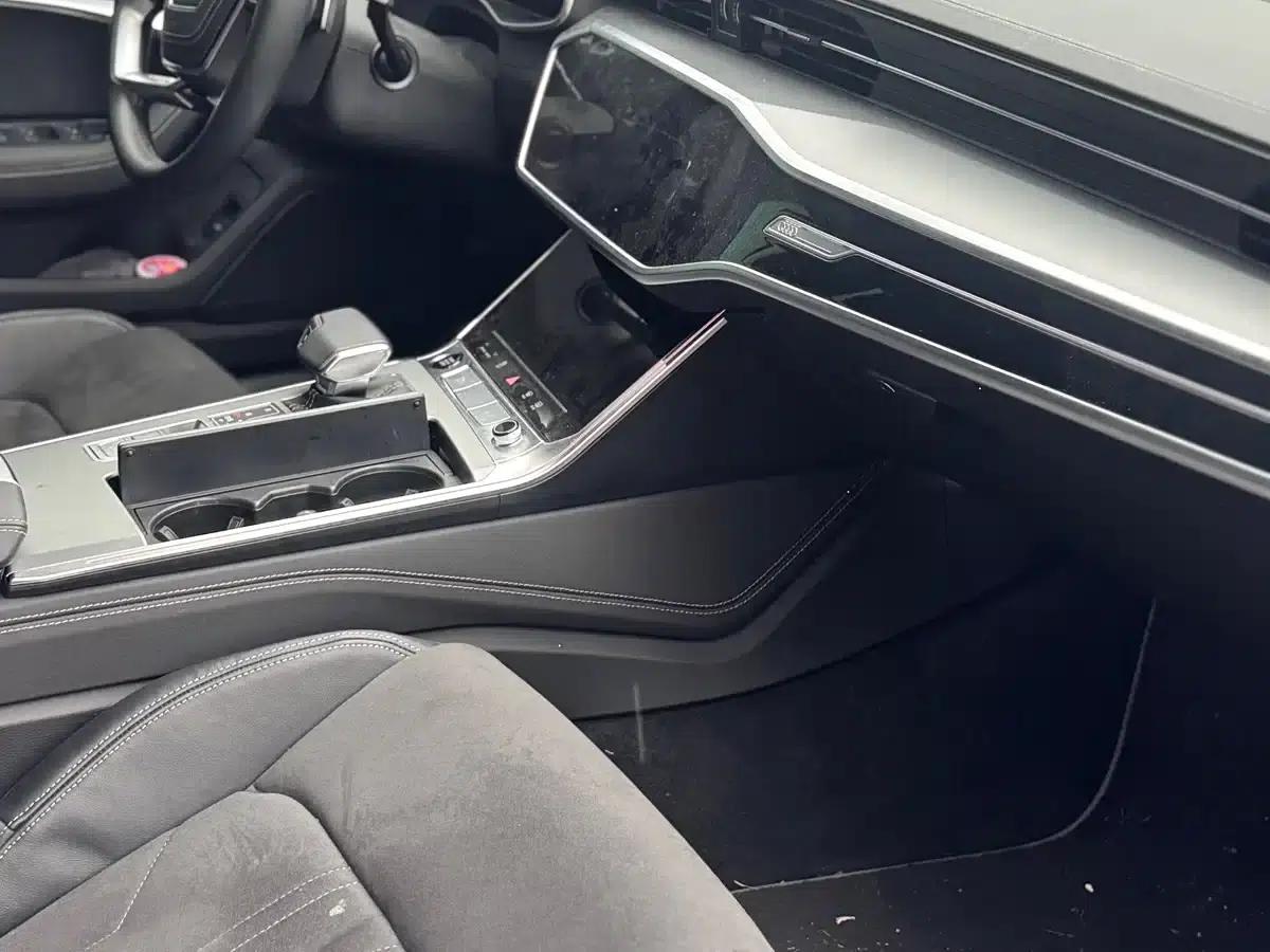 Audi A7L 2024 45 TFSI Luxury — миниатюра 7