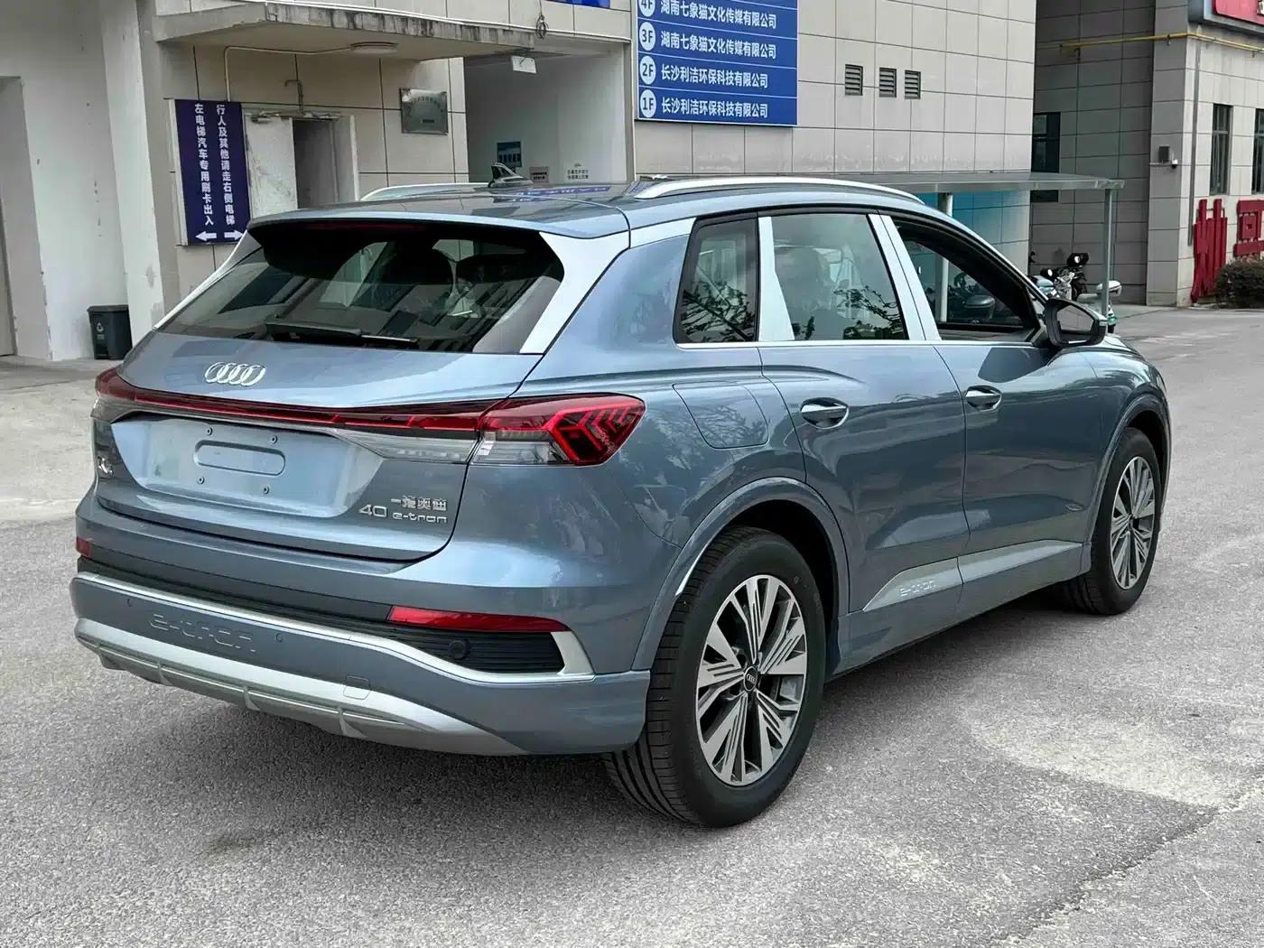 Audi Q4 e-tron 2024 Model 40 e-tron Adventure Edition — миниатюра 7