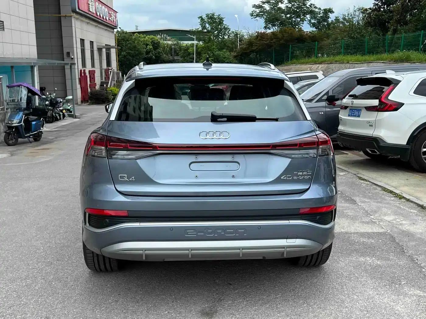 Audi Q4 e-tron 2024 Model 40 e-tron Adventure Edition — миниатюра 8