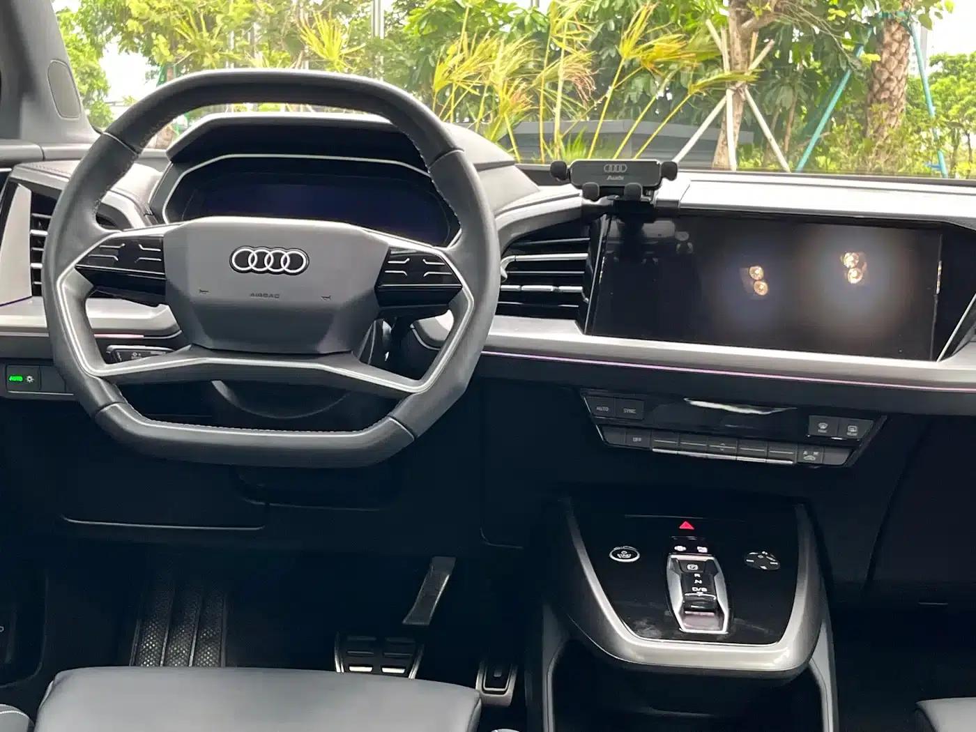 Audi Q4 e-tron 2024 Model 40 e-tron Adventure Edition — миниатюра 11