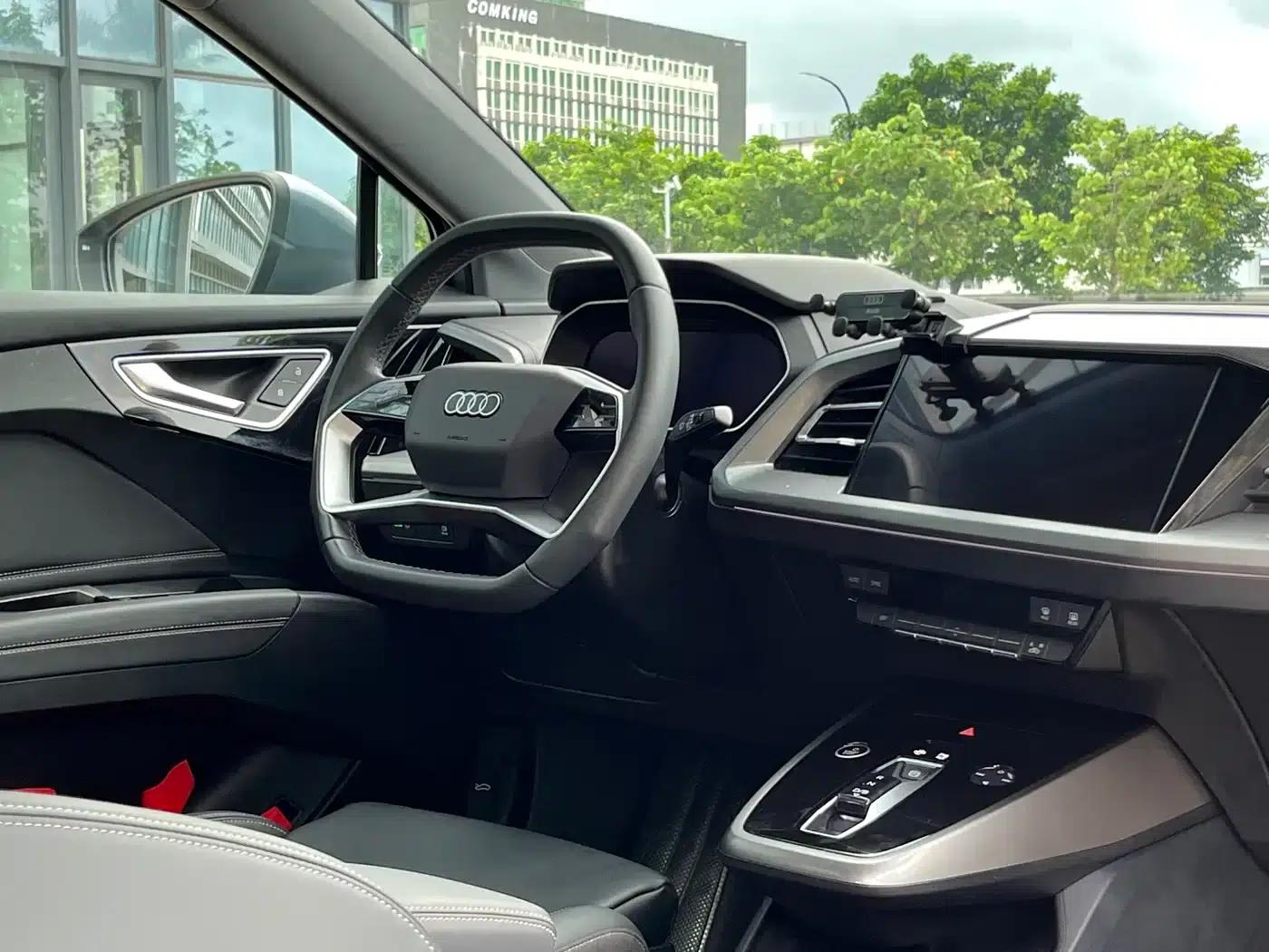 Audi Q4 e-tron 2024 Model 40 e-tron Adventure Edition — миниатюра 12
