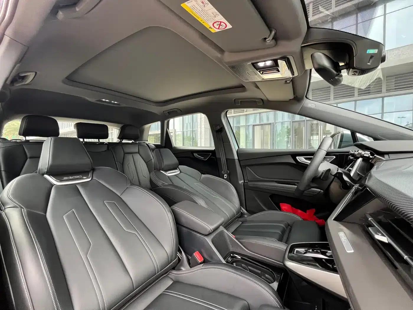 Audi Q4 e-tron 2024 Model 40 e-tron Adventure Edition — миниатюра 14