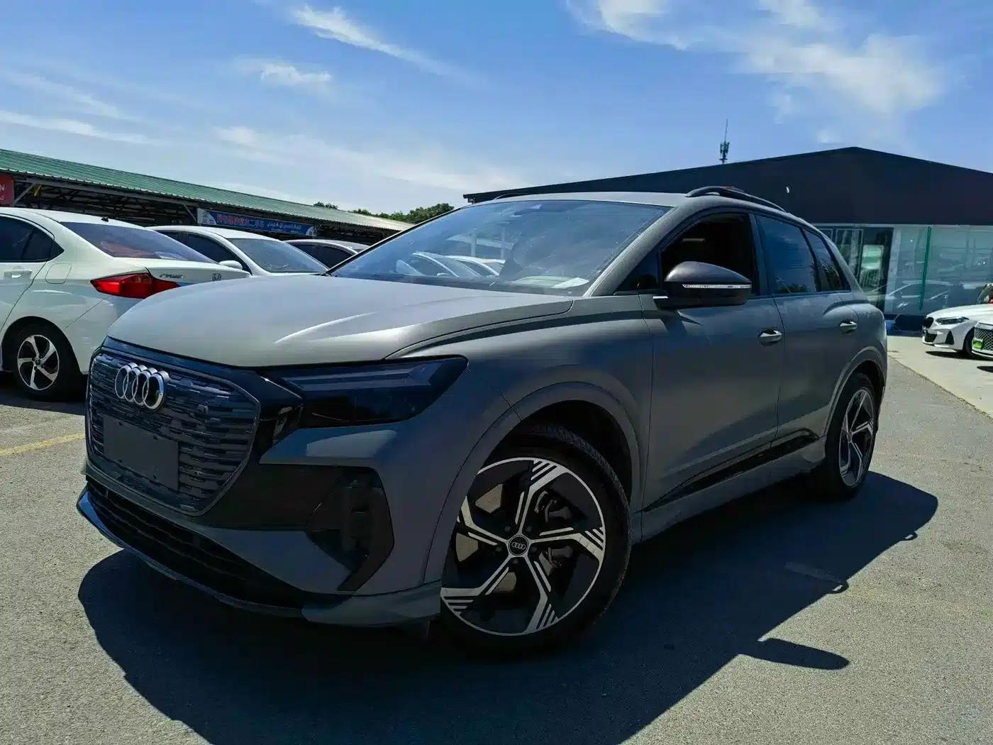 Audi Q4 e-tron 2023 Model 40 e-tron Trailblazer Night Edition — миниатюра 1